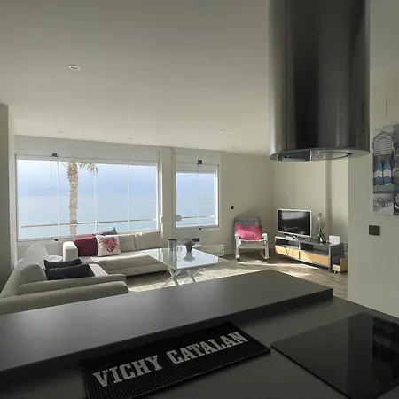 Moderno Piso Mirando Al Mar トレモリノス
